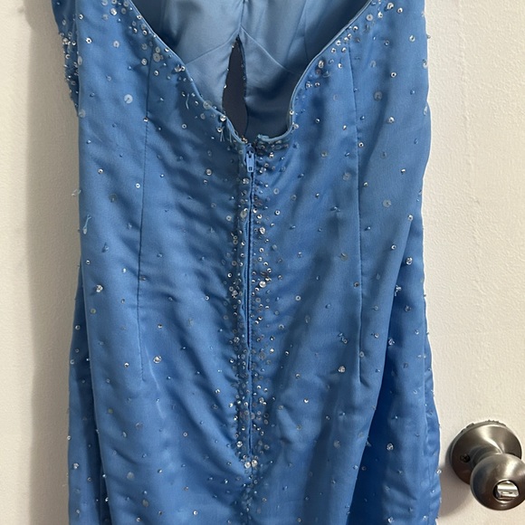 Blue halter neckline vintage 90’s beaded fishtail prom dress - Picture 10 of 11